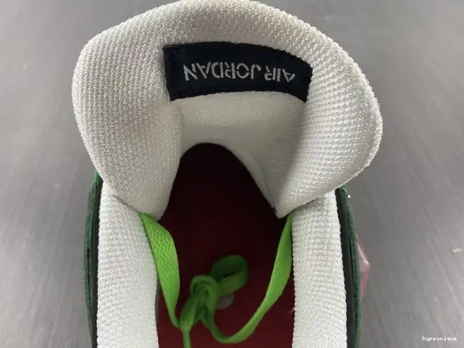 HYPE 308497-015 Doernbecher Retro 4 Air Jordan 0427